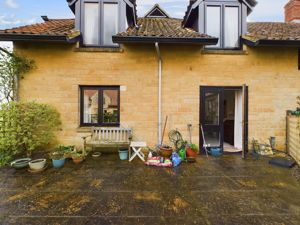 Patio Garden- click for photo gallery